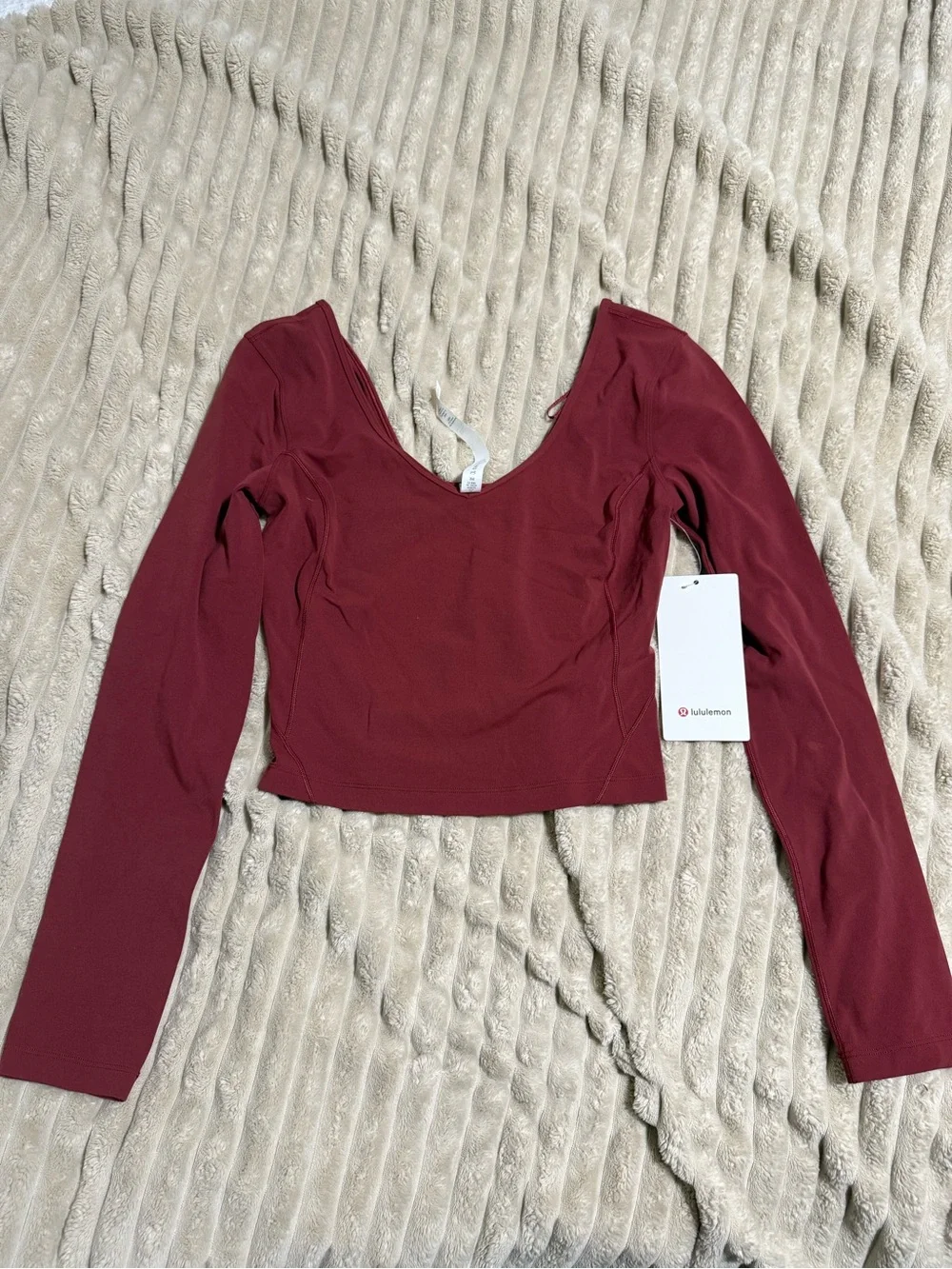 New lululemon V-Neck Crop Top